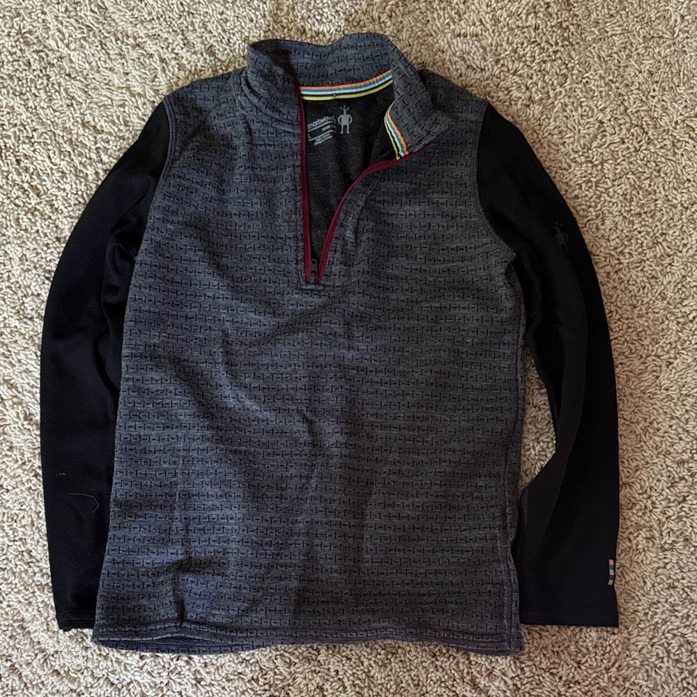 Smartwool Gray and Black Quarter-Zip Pullover youth size Large